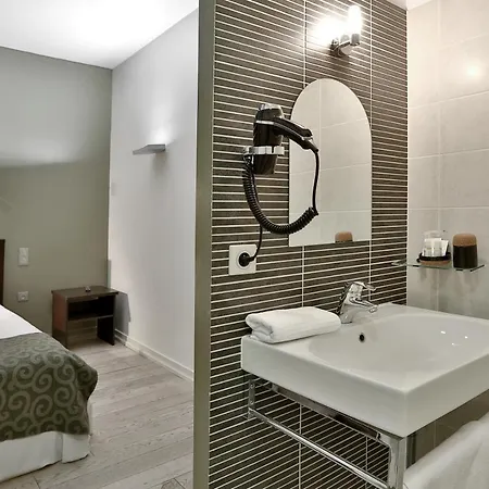 Le Coligny Hotel
