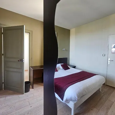 Le Coligny 2*